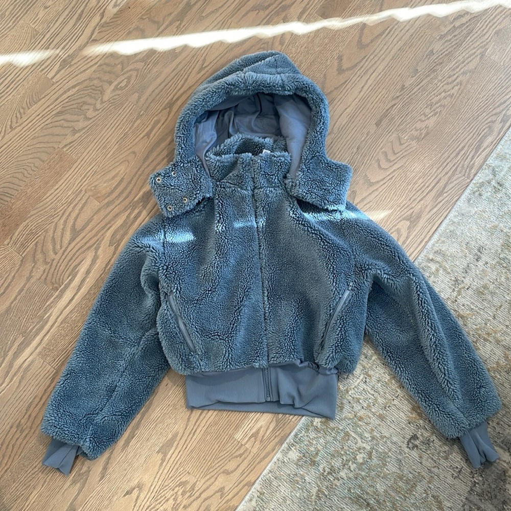 Alo Yoga Sherpa Jacket - Size Small
